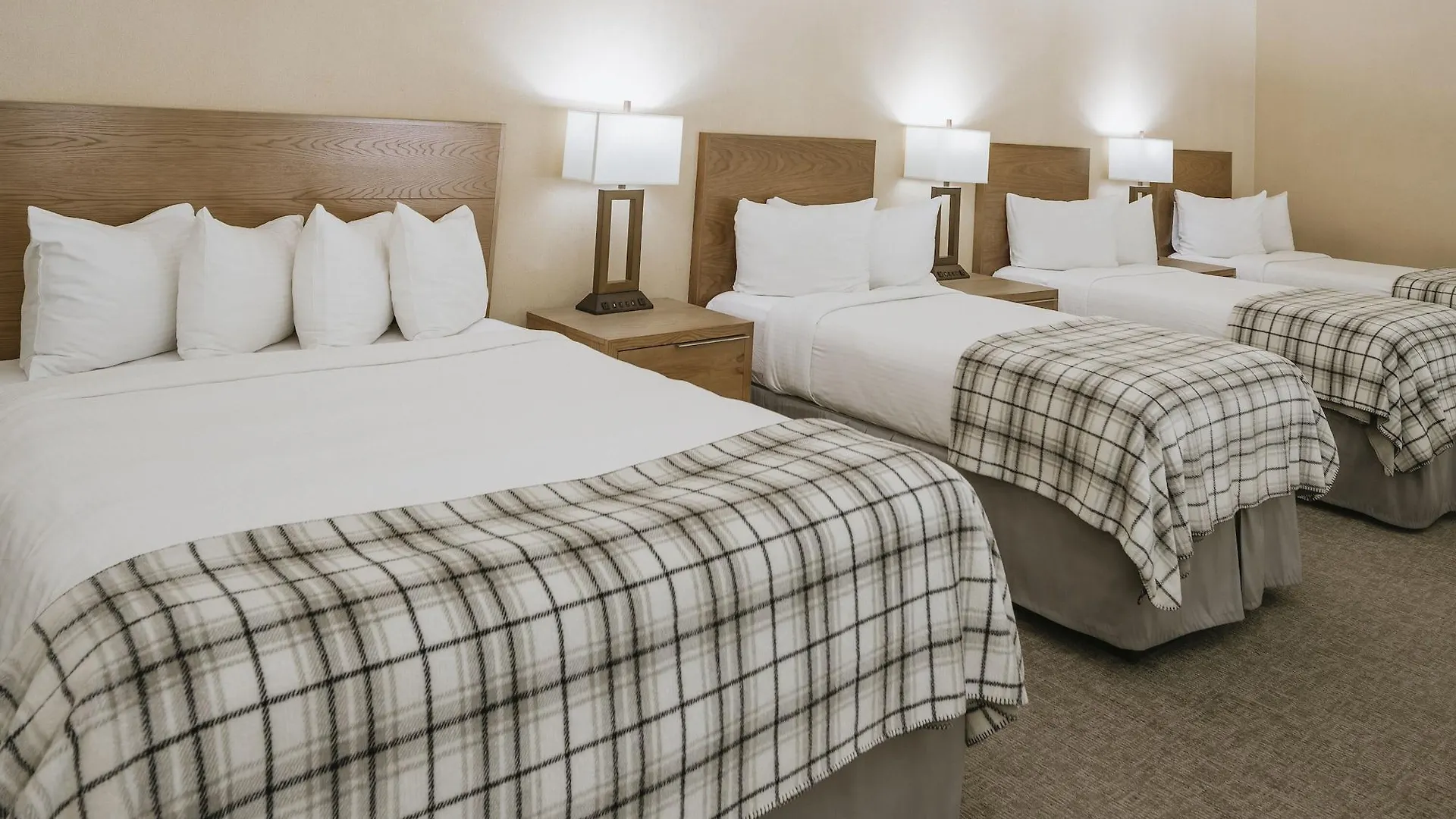 *** Hotel Mammoth Mountain Inn Mammoth Lakes États-Unis