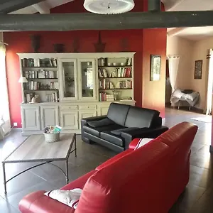  Hébergement de vacances Domaine Des Petits Cancets France